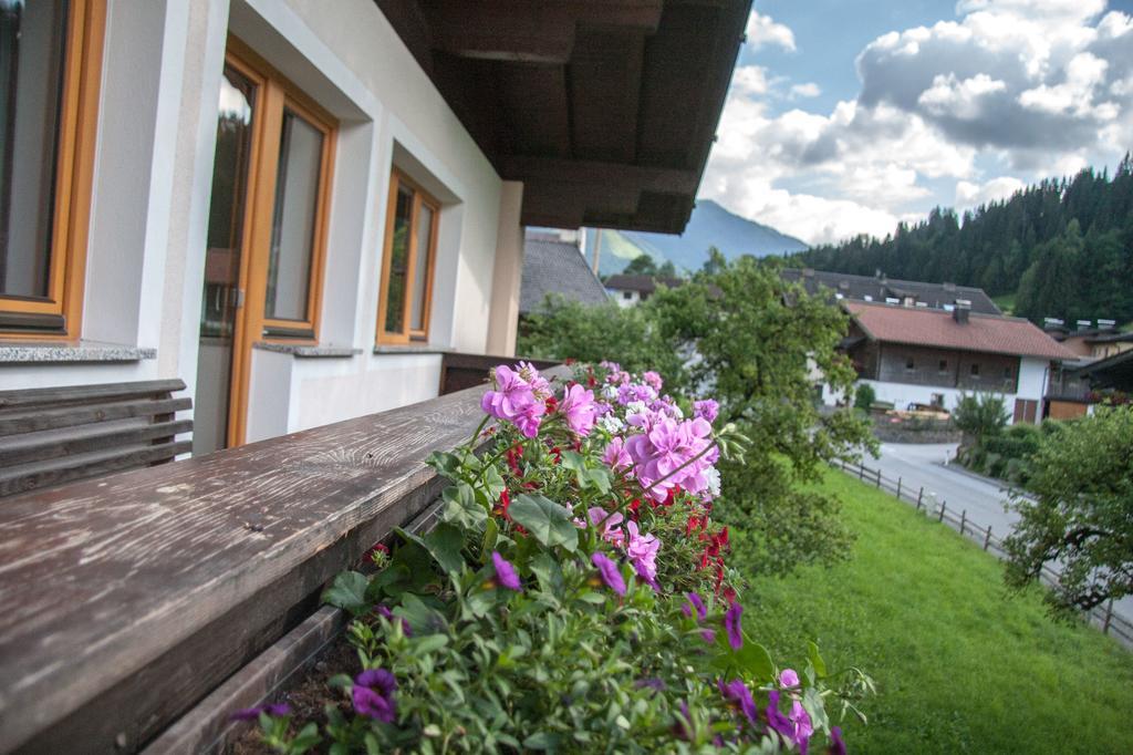 Gaestehaus Fohringer Kelchsau ภายนอก รูปภาพ